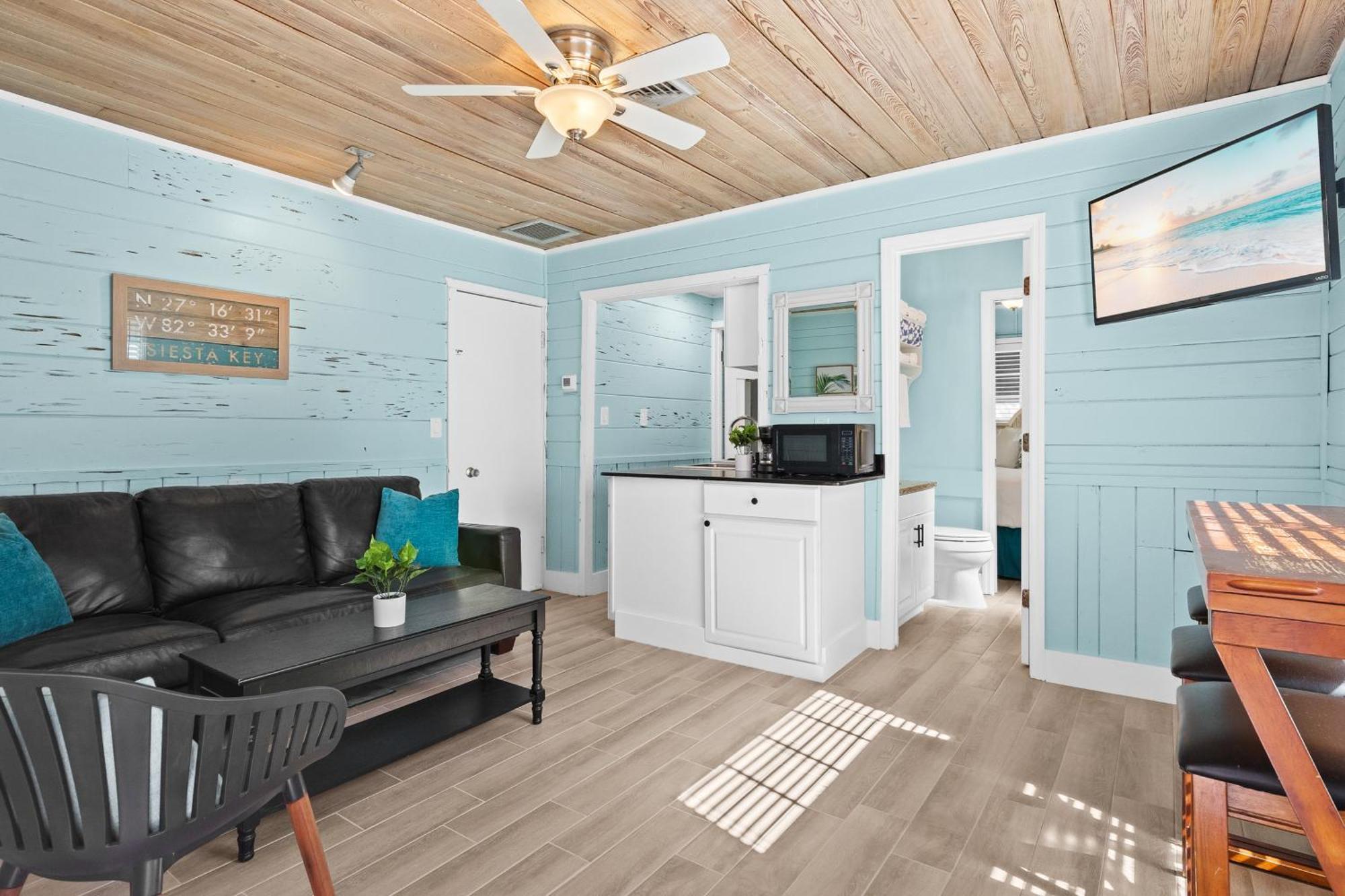Parrot Beach Cottages Siesta Key Szoba fotó