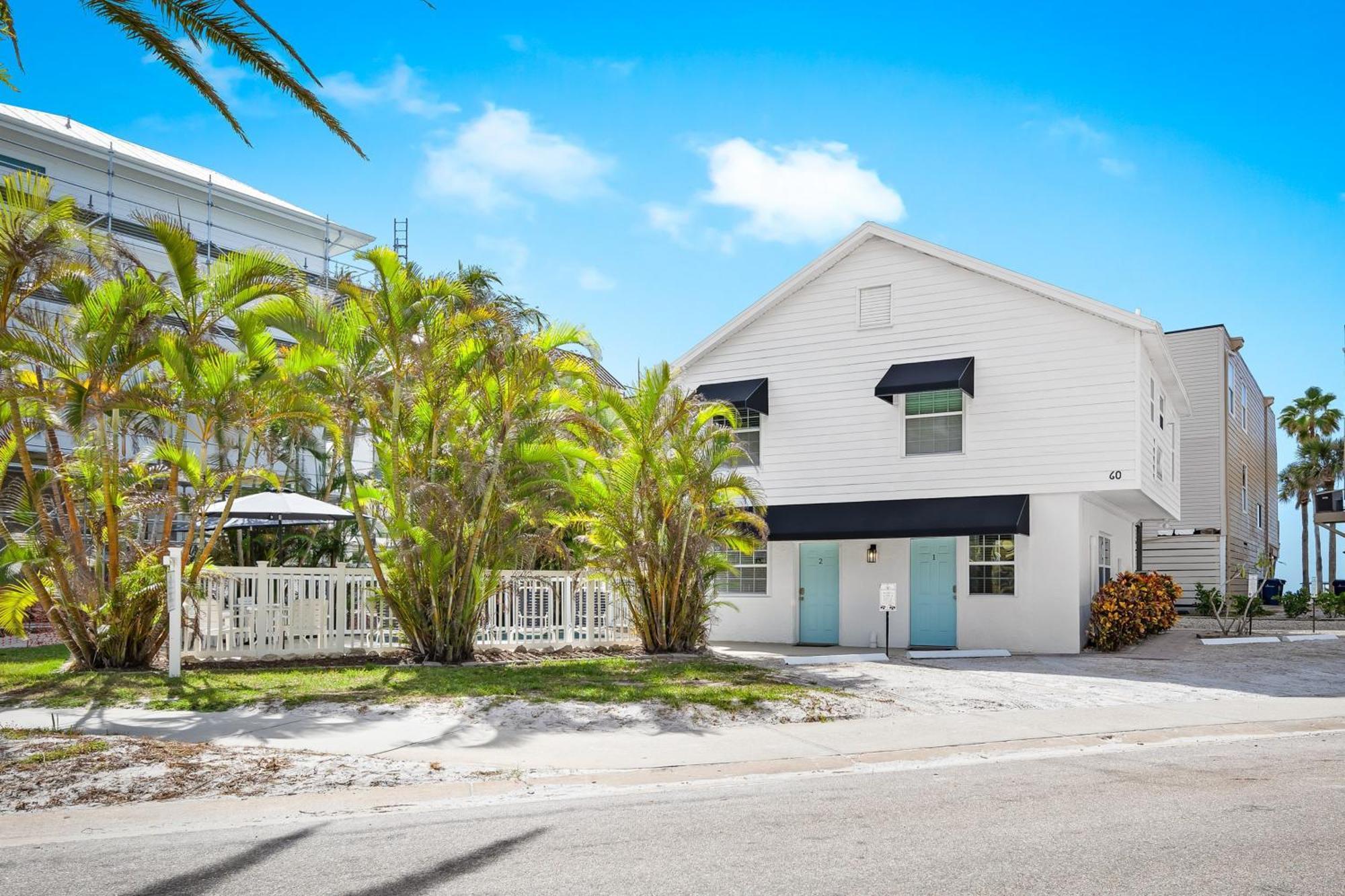Parrot Beach Cottages Siesta Key Szoba fotó