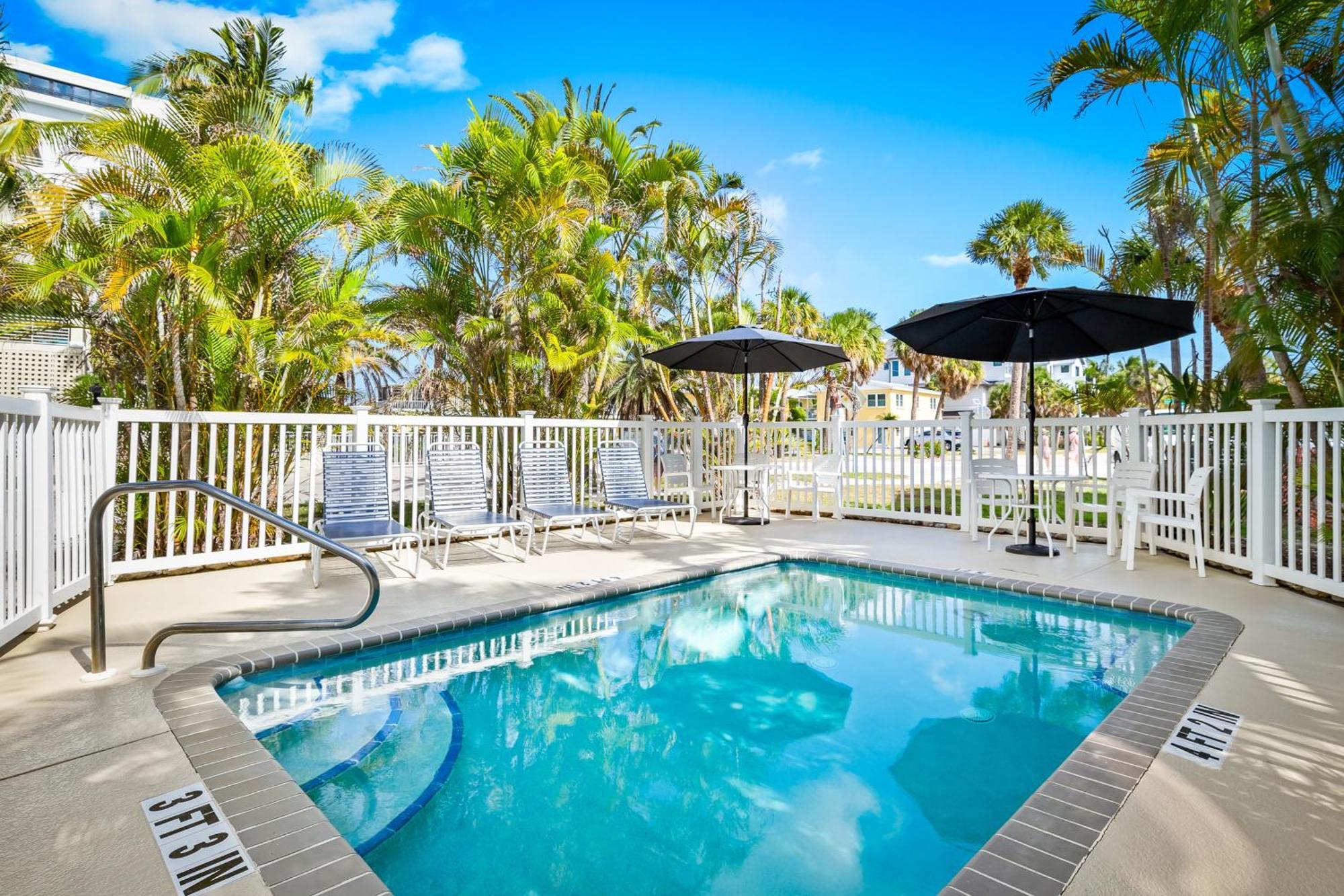 Parrot Beach Cottages Siesta Key Szoba fotó